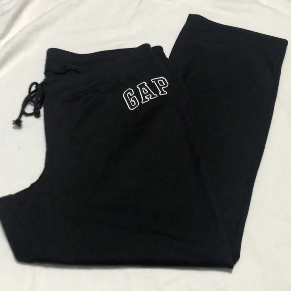 Gap factory online sweatpants